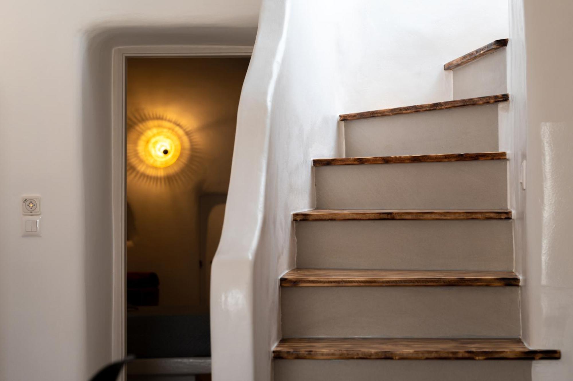 סנטוריני Deep Cave Suites Kontochori מראה חיצוני תמונה