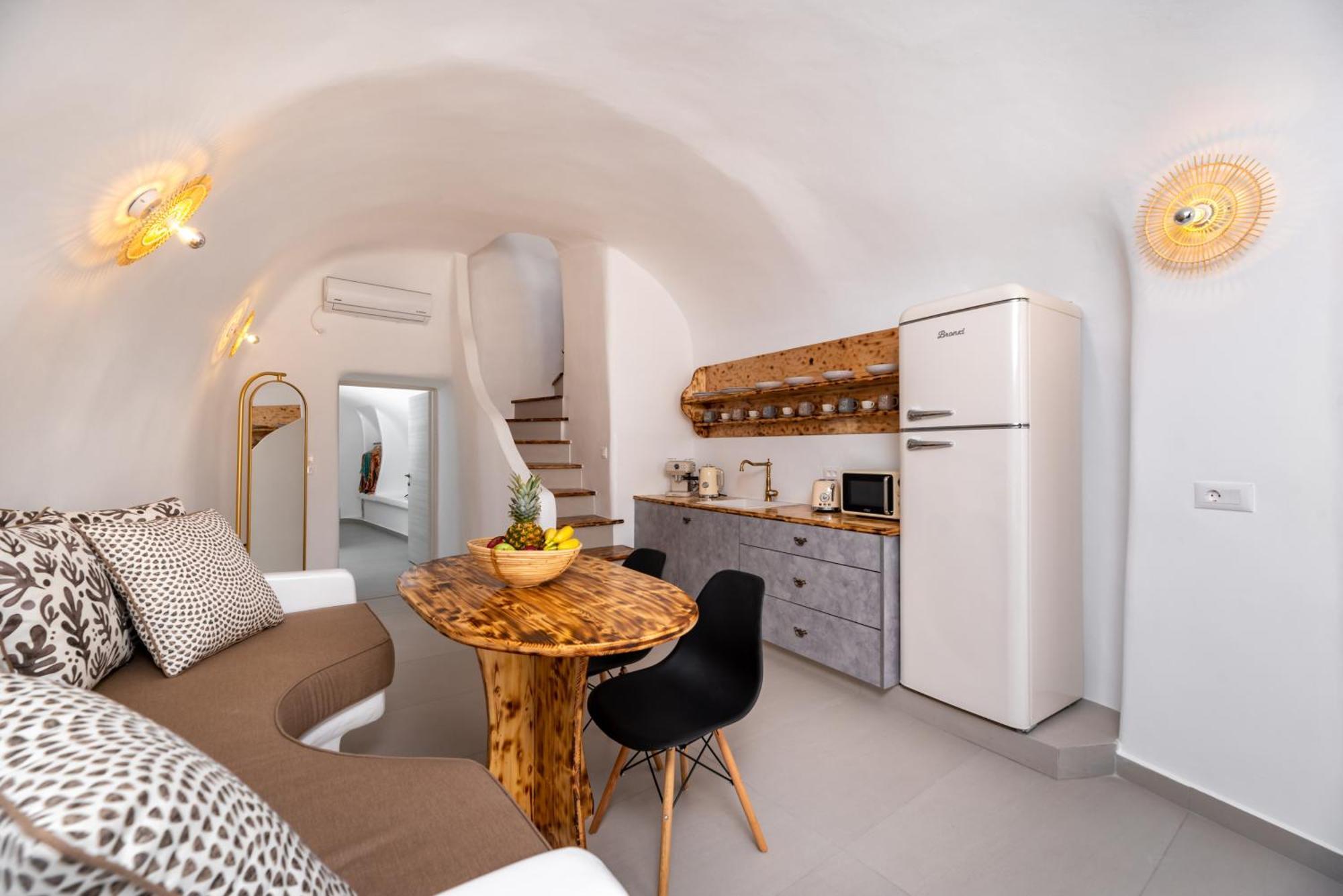 סנטוריני Deep Cave Suites Kontochori מראה חיצוני תמונה