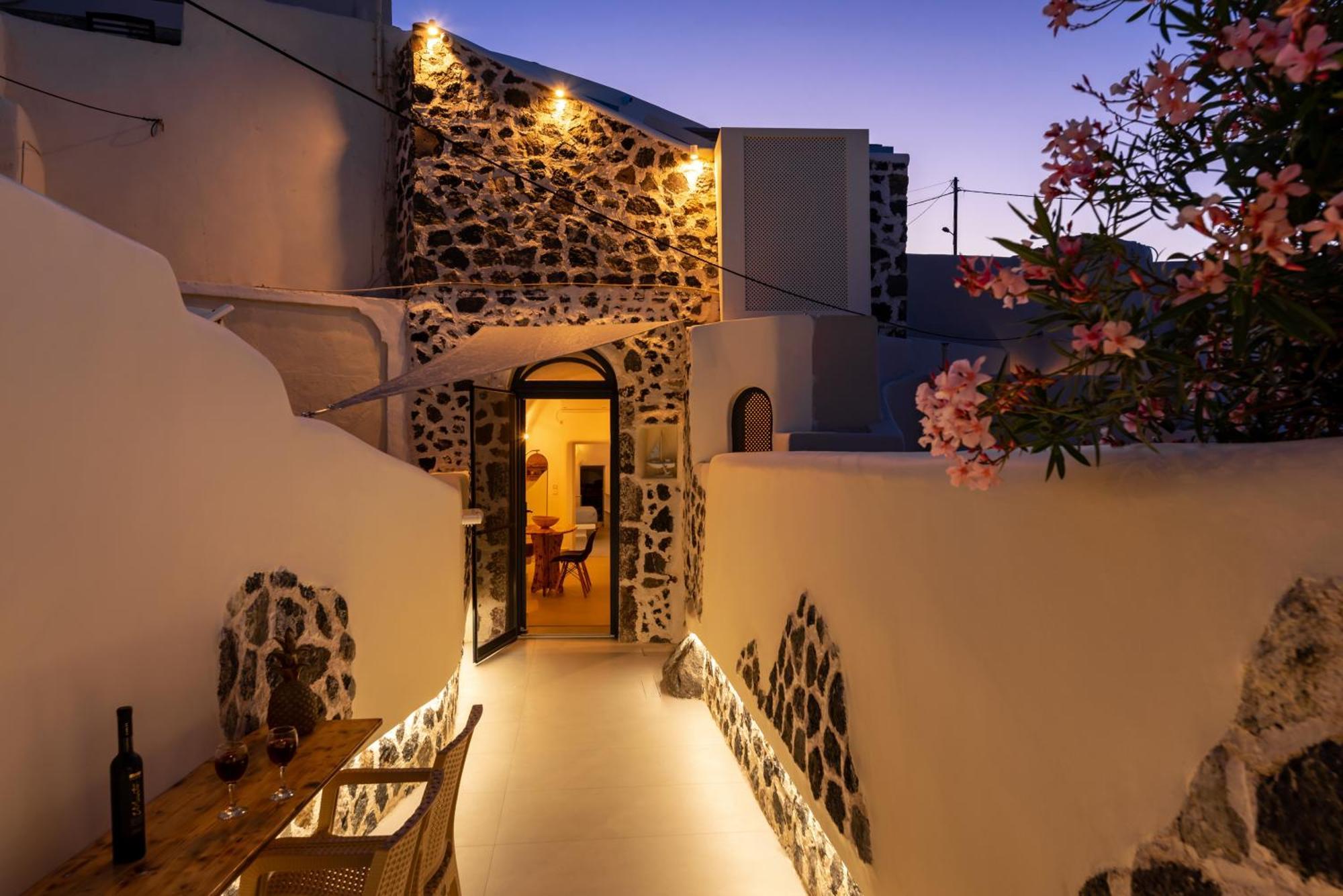 סנטוריני Deep Cave Suites Kontochori מראה חיצוני תמונה
